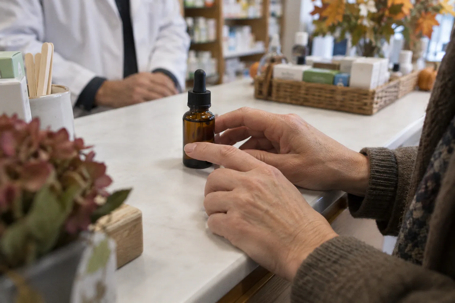 Fourmillements dans les mains : quand faut-il s'inquiéter ?